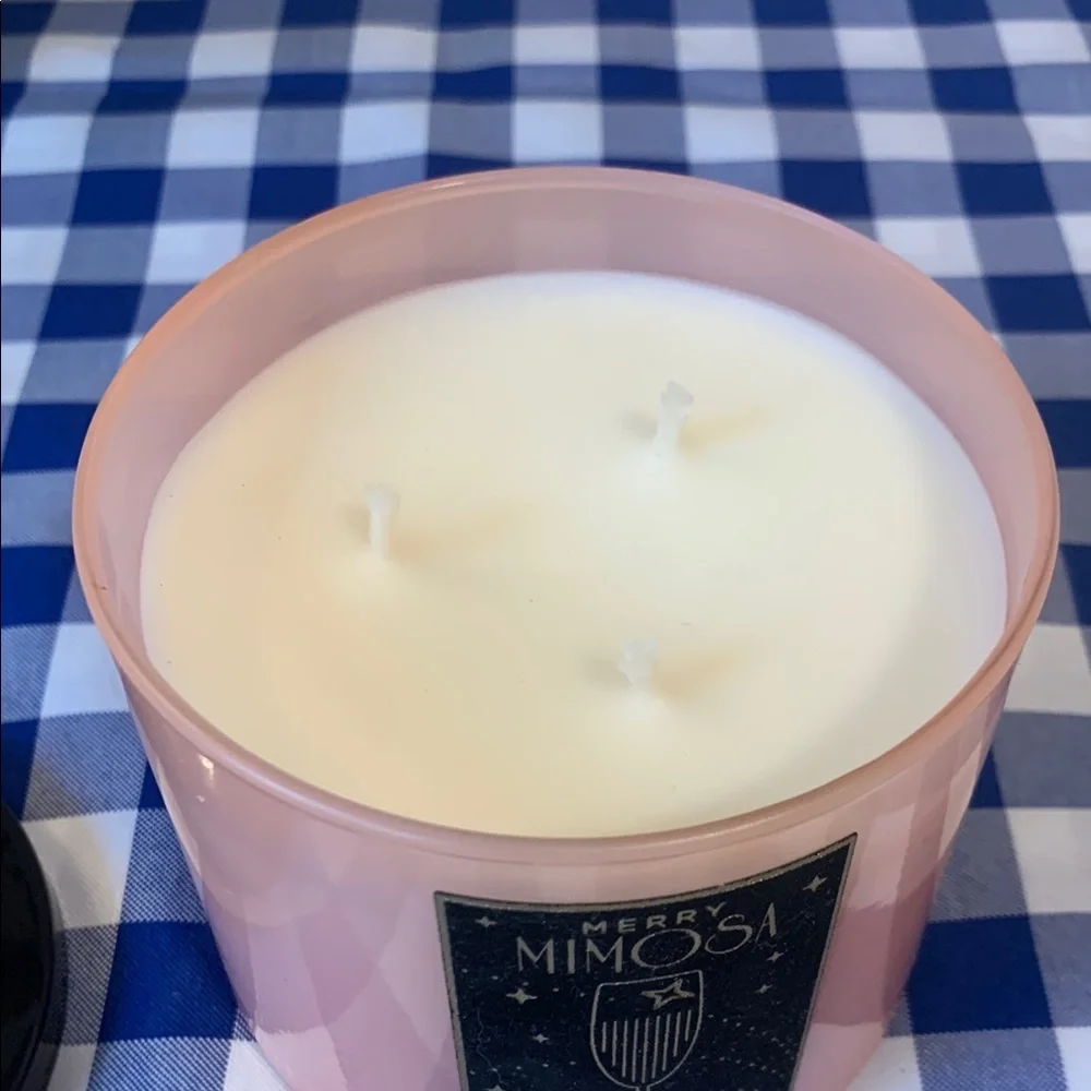 Bath and Body Works Merry Mimosa Pink Scented Candle - Picture 3 of 3